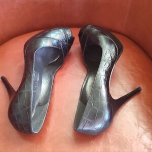 Stuart Weitzman Croc Print Heels